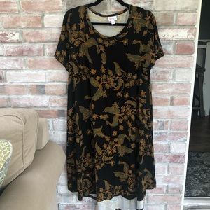LuLaRoe L Carly-Black with green and yellow leaves